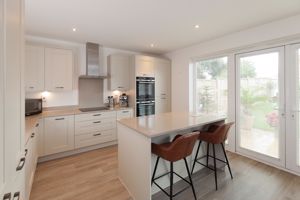 Kitchen- click for photo gallery